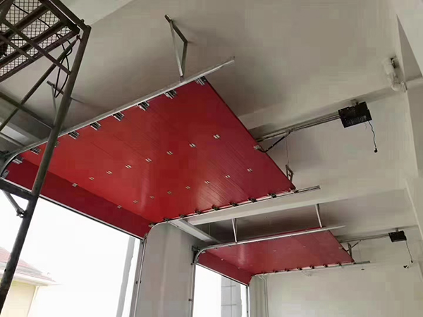 伊州工业翻板门 伊州工业翻板门