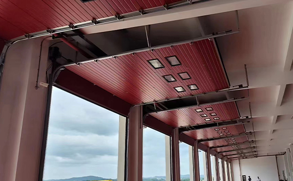 伊州工业翻板门