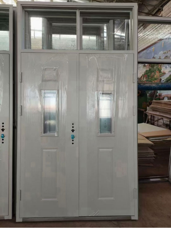 伊州学校教室门