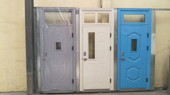 伊州学校教室门 伊州学校教室门