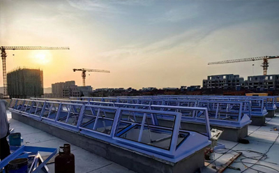 消防伊州排烟窗开启角度