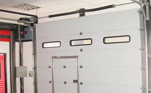 伊州工业提升门的安装方法