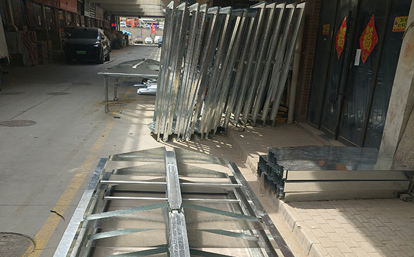 2025伊州排烟窗维护周期与电动开启故障排查